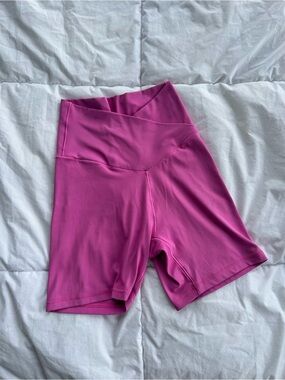 Aerie Offline High Waisted Pink Women’s Biker Shorts